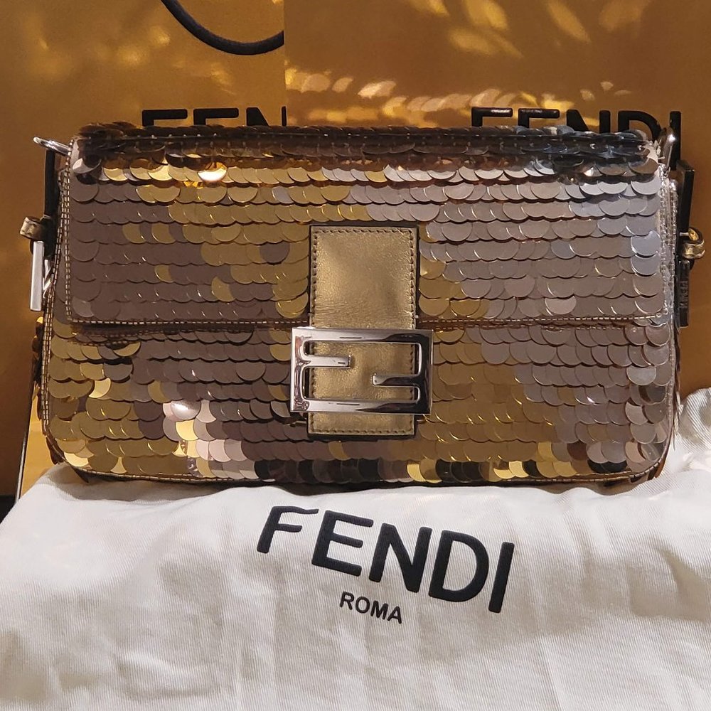 Fendi 1997 Gold Leather Baquette (2022)